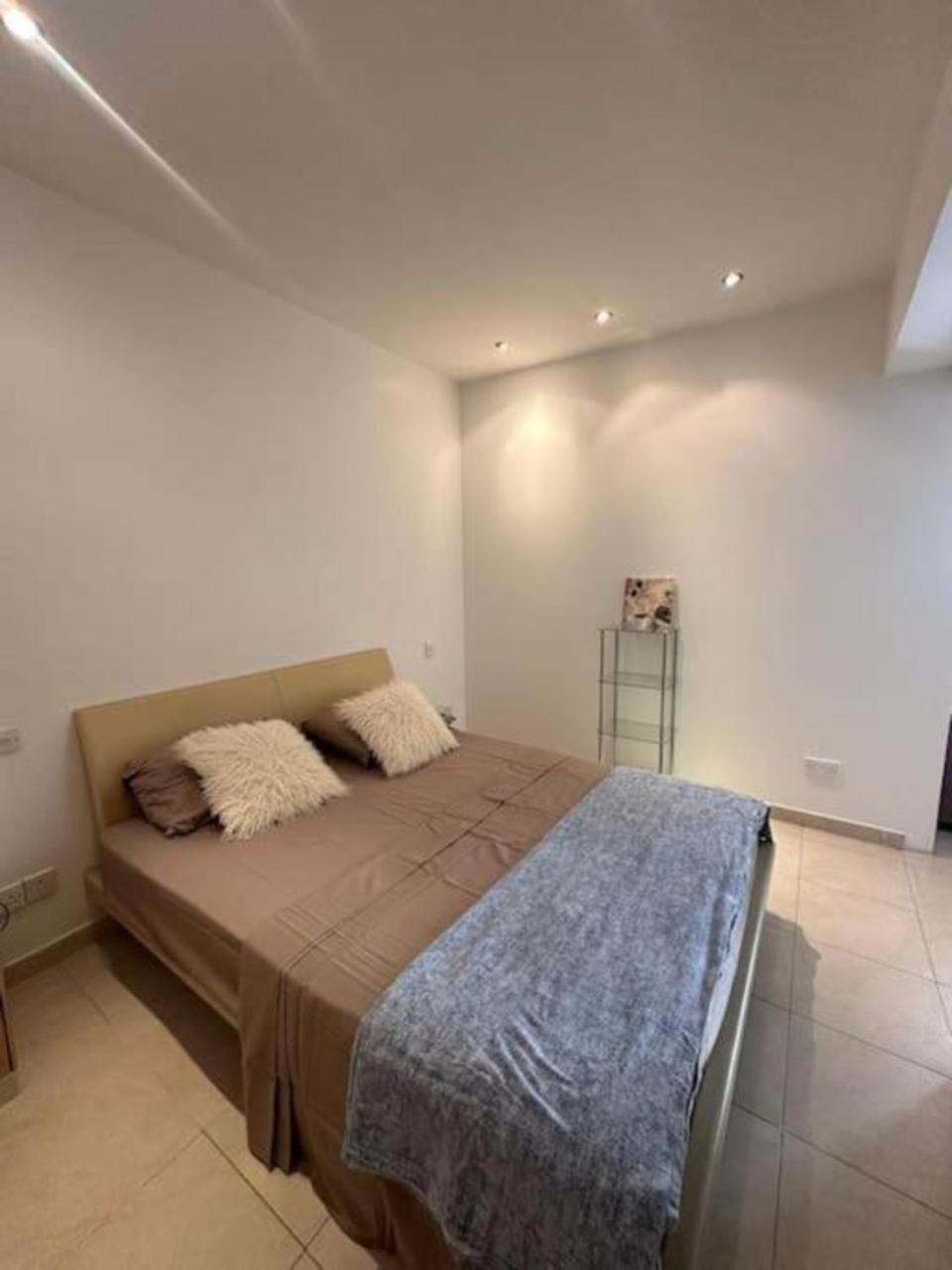 Apartment Flat In The Heart Of St Julians Saint Julian's
